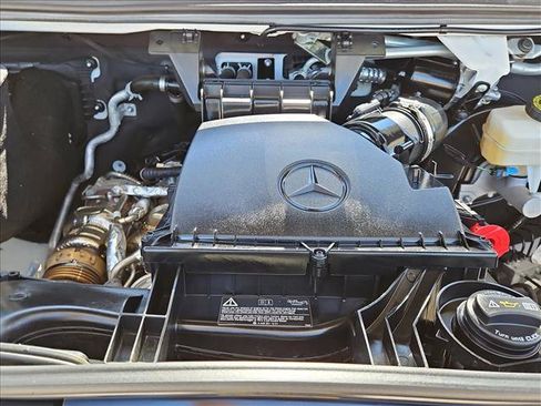 Used 2024 Mercedes-Benz Sprinter 2500 image 23