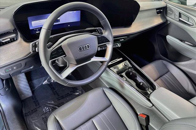 New 2026 Audi Q3 quattro 2.0T AWD/4WD image 9