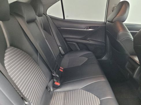 Used 2021 Toyota Camry SE FWD image 19