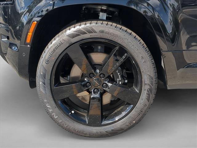 New 2026 Land Rover Defender 130 V8 AWD/4WD image 10