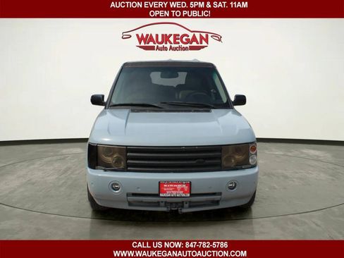 Used 2004 Land Rover Range Rover HSE AWD/4WD image 2
