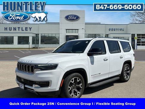 Used 2023 Jeep Wagoneer Series III w/ Convenience Group I image 1