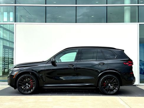 New 2026 BMW X5 xDrive40i w/ M Sport Package AWD/4WD image 8