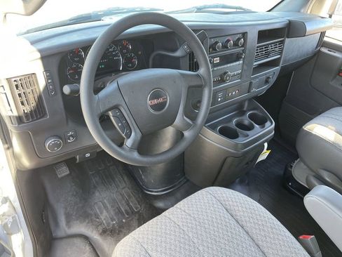 New 2025 GMC Savana 2500 Extended w/ Driver Convenience Package RWD image 10