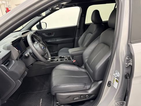 Used 2026 Subaru Forester Premium AWD/4WD image 14