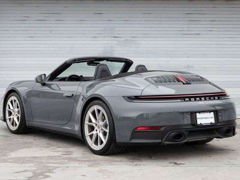 Certified 2025 Porsche 911 Carrera image 3