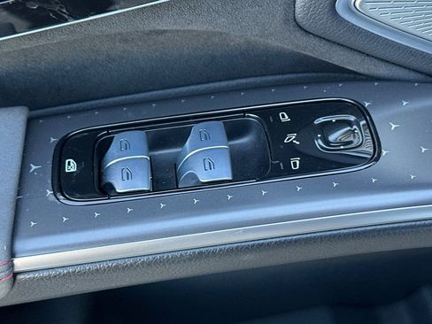 Certified 2022 Mercedes-Benz EQS 450+ Sedan image 27