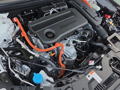 Used 2025 Honda Accord Touring image 18