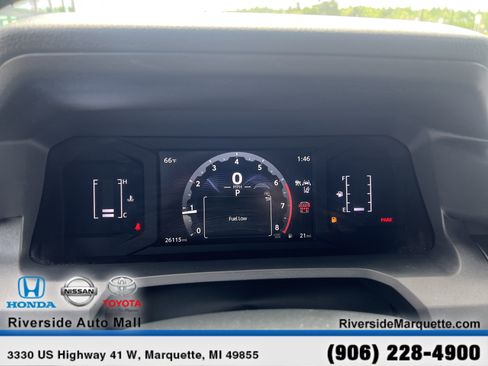 Used 2025 Toyota 4Runner SR5 AWD/4WD image 16