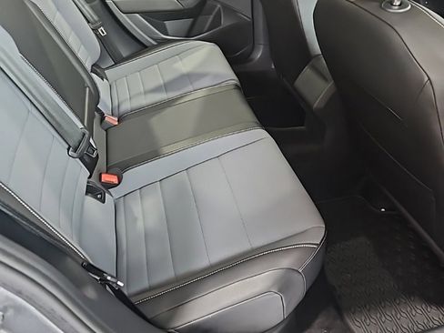 Used 2025 Volkswagen Jetta SE image 17