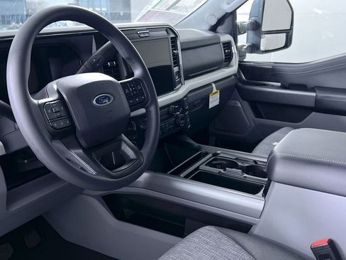 New 2026 Ford F250 XLT w/ XLT Premium Package image 31