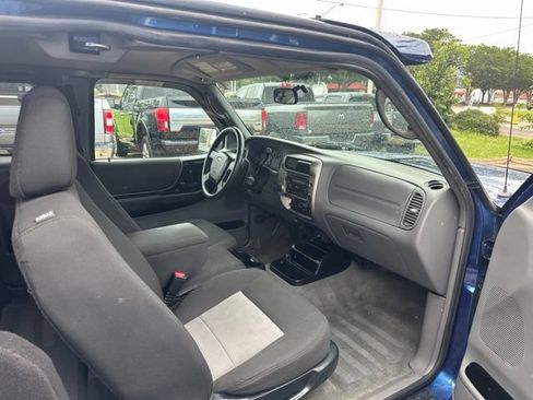 Used 2011 Ford Ranger XLT RWD image 12