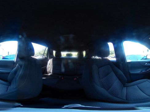 Used 2025 Chevrolet Equinox LT FWD image 43