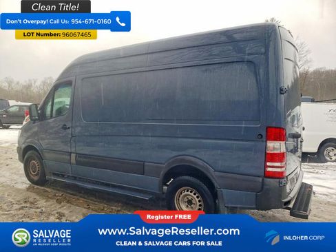 Used 2018 Mercedes-Benz Sprinter 2500 image 3