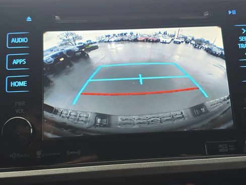 Used 2019 Toyota Tacoma TRD Off-Road image 19