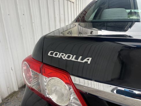 Used 2013 Toyota Corolla LE Special Edition image 10