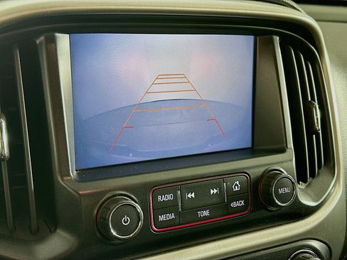 Used 2016 GMC Canyon SLE w/ SLE Convenience Package RWD image 23