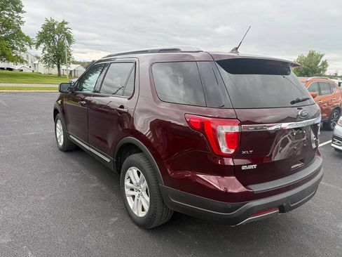 Used 2019 Ford Explorer XLT w/ Equipment Group 202A AWD/4WD image 5