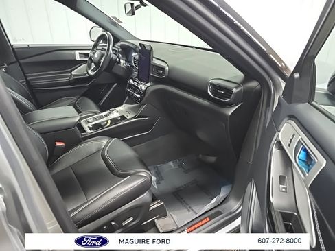 Used 2022 Ford Explorer ST w/ Equipment Group 401A image 16