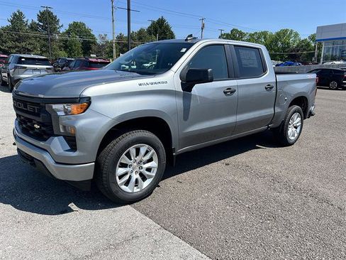 New 2026 Chevrolet Silverado 1500 Custom AWD/4WD image 1