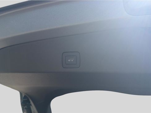 New 2026 Buick Encore GX Avenir w/ Avenir Technology Package AWD/4WD image 21