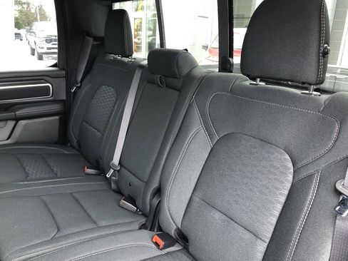 New 2026 RAM 1500 4x4 Crew Cab image 19