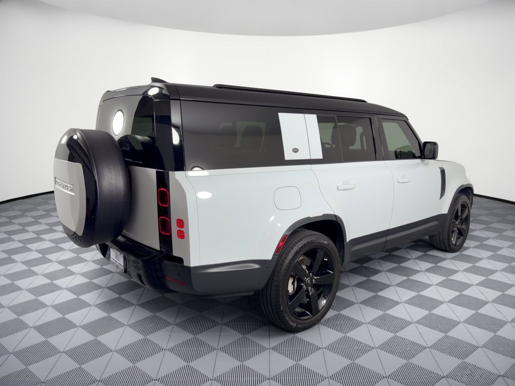 Used 2024 Land Rover Defender 130 S AWD/4WD image 9