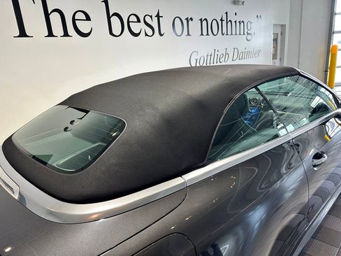 Used 2025 Mercedes-Benz CLE 300 4MATIC Cabriolet image 12