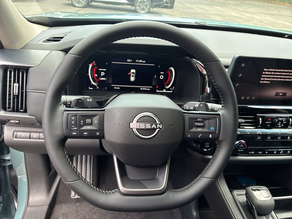 New 2026 Nissan Pathfinder SL AWD/4WD image 18