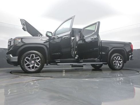 New 2026 GMC Sierra 1500 SLT w/ SLT Premium Plus Package image 59