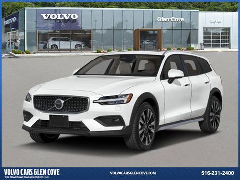 New 2026 Volvo V60 B5 Cross Country Plus w/ Climate Package AWD/4WD image 1