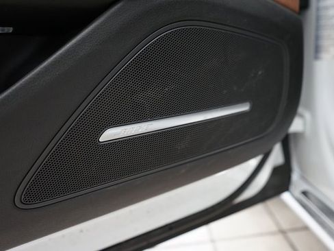 Used 2015 Audi A8 L 4.0T image 29