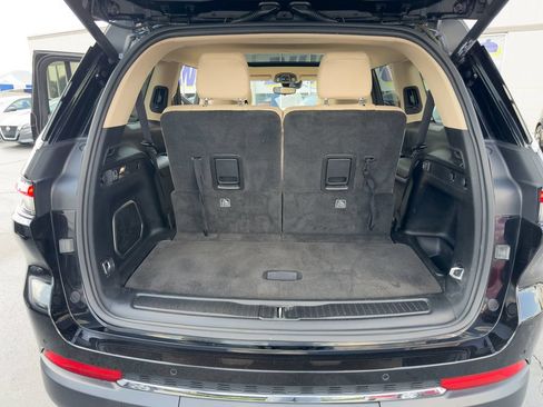 Used 2021 Jeep Grand Cherokee L Limited w/ Trailer Tow Group (B) AWD/4WD image 17