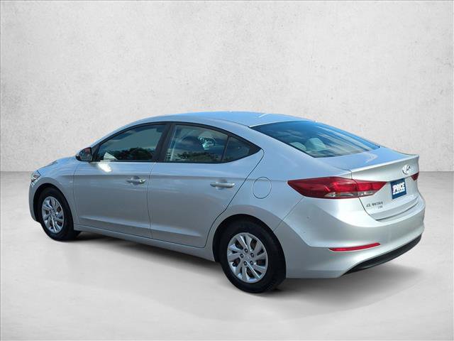 Used 2018 Hyundai Elantra SE FWD image 8