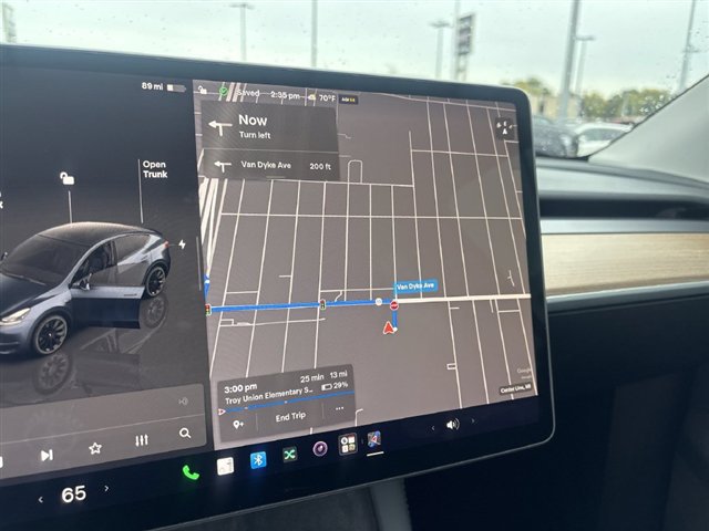 Used 2024 Tesla Model Y Long Range AWD/4WD image 14