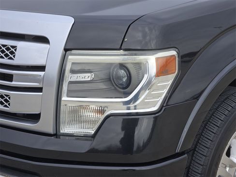 Used 2014 Ford F150 Platinum image 3