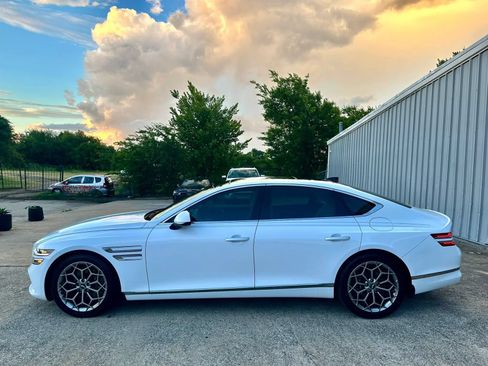 Used 2022 Genesis G80 2.5T w/ Advanced Package RWD image 3