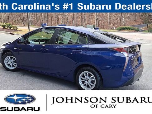 Used 2018 Toyota Prius Two image 7