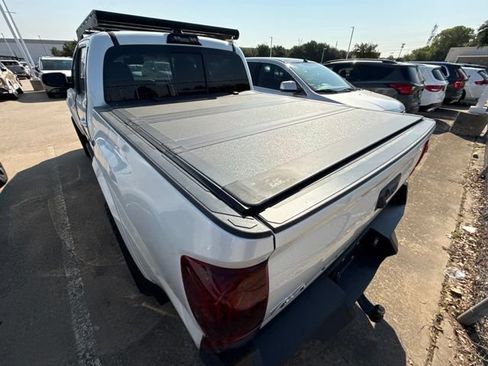 Used 2023 Toyota Tacoma Limited AWD/4WD image 12