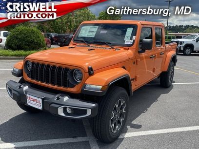 New 2025 Jeep Gladiator Sport w/ Premium Package