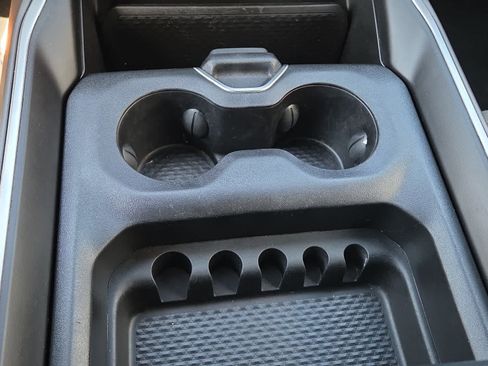 Used 2023 RAM 1500 Big Horn AWD/4WD image 22