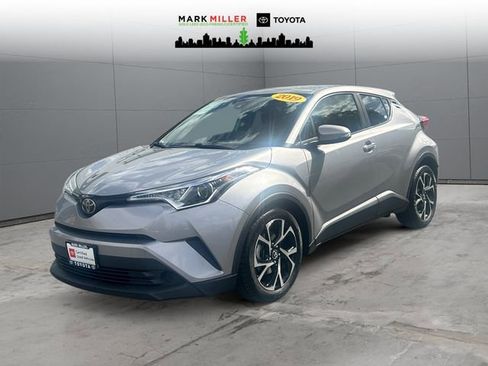 Used 2019 Toyota C-HR XLE FWD image 1