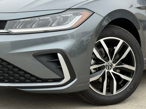 New 2026 Volkswagen Jetta SE FWD image 5