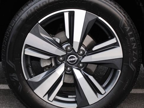 Certified 2023 Nissan Rogue Platinum w/ Platinum Premium Package image 10