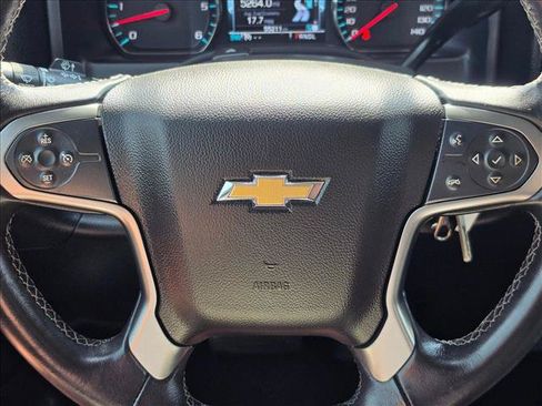 Used 2017 Chevrolet Silverado 1500 LT AWD/4WD image 25