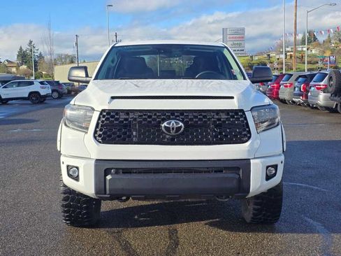 Used 2020 Toyota Tundra SR5 image 8