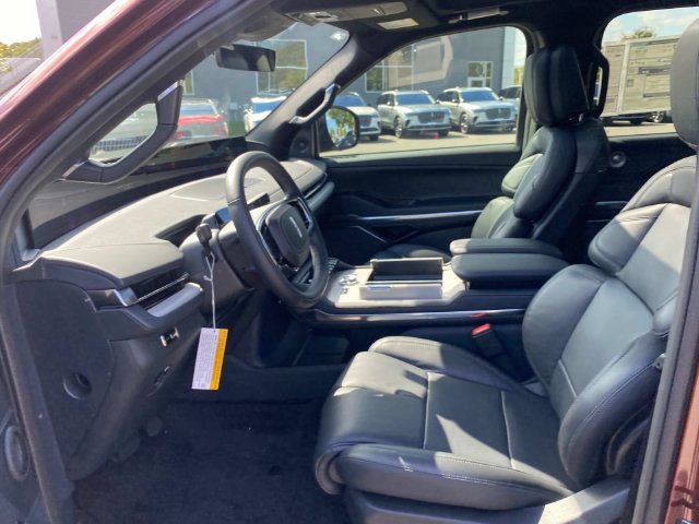 New 2027 Lincoln Navigator Reserve w/ Jet Appearance Package AWD/4WD image 10