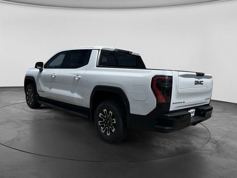 New 2026 GMC Sierra EV Elevation AWD/4WD image 9