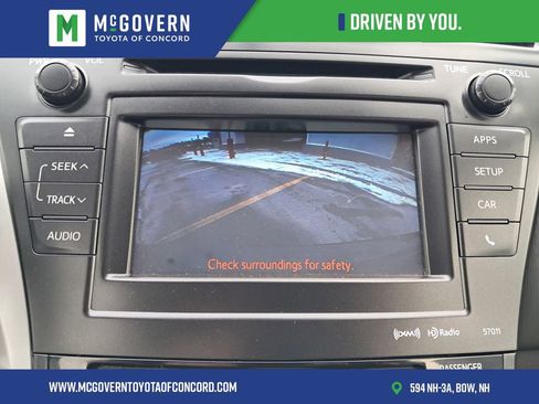 Used 2014 Toyota Prius V Three image 15