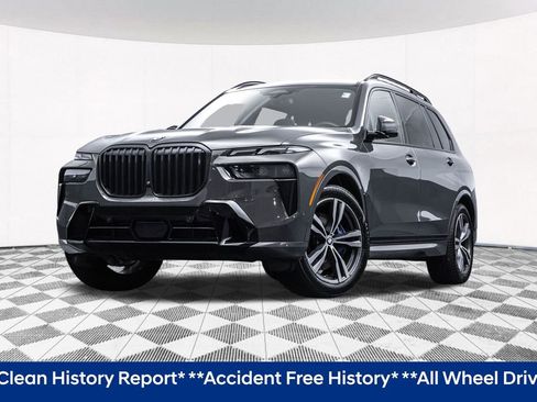 Used 2024 BMW X7 xDrive40i w/ Executive Package AWD/4WD image 2